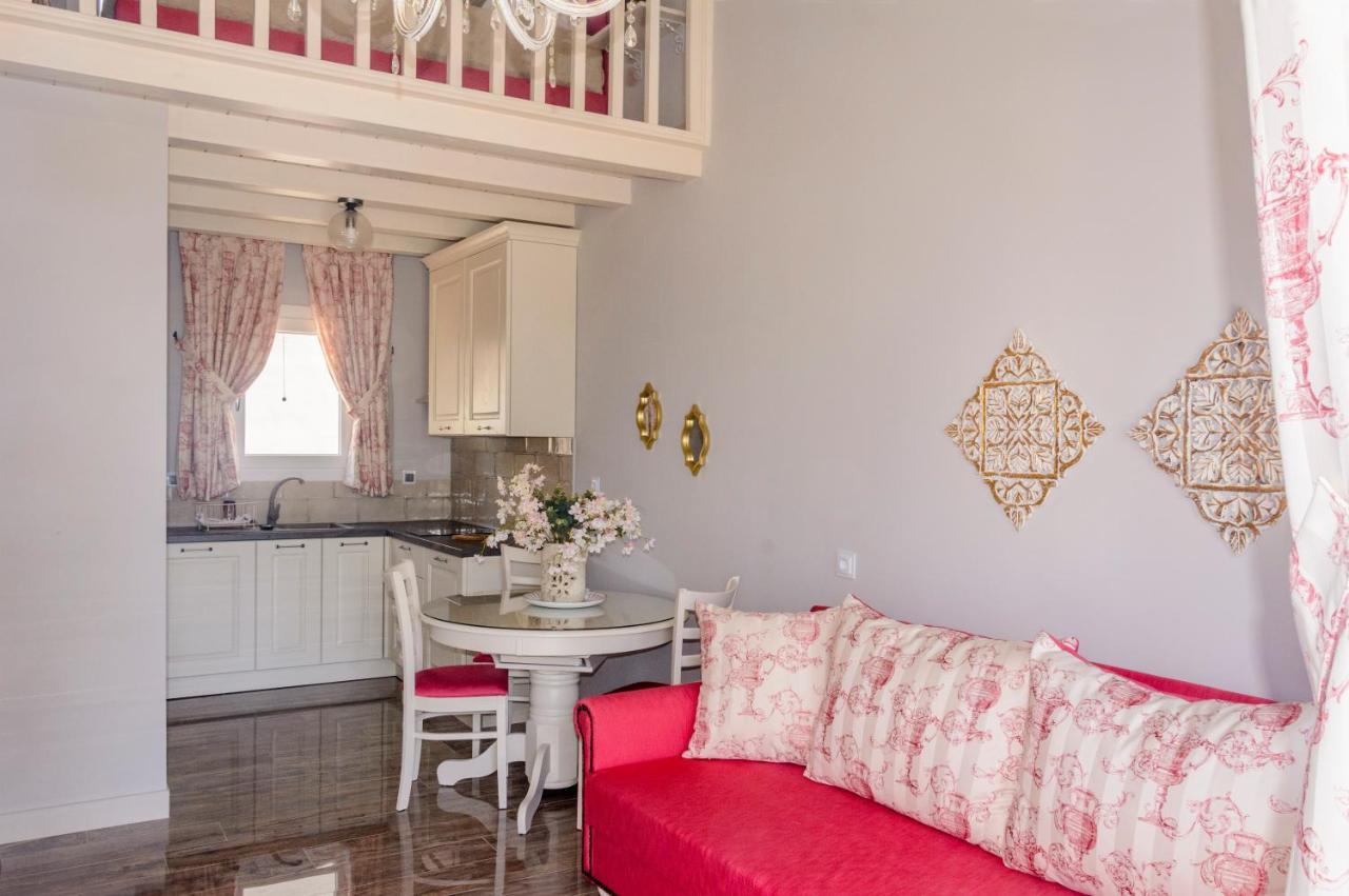Nafsika Suites (Adults Only) Nea Moudania Esterno foto